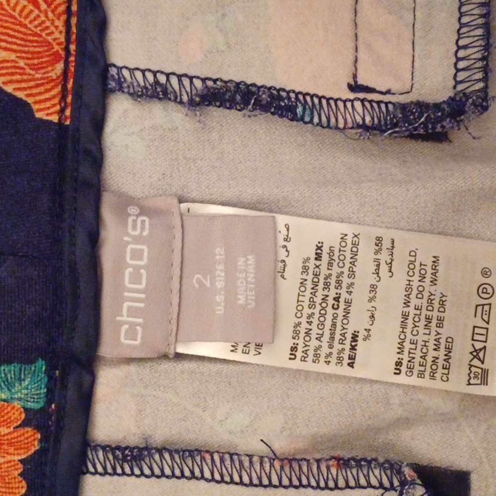 Chicos floral pants - Picture 4 of 8